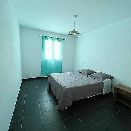 Apartment Location Semaine D'un T3 A , Corse Vescovato